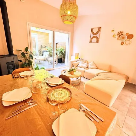 度假居 Maison Langevin 2-bedroom House With Cozy Garden & Patio 里尔