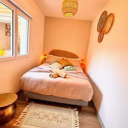 Maison Langevin 2-bedroom House With Cozy Garden & Patio * Lille