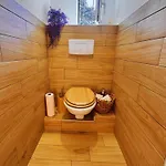 Maison Langevin 2-bedroom House With Cozy Garden & Patio 度假居